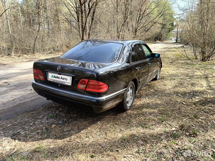 Mercedes-Benz E-класс 2.3 AT, 1997, 450 000 км