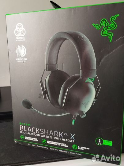 Игровые наушники Razer blackshark v2x