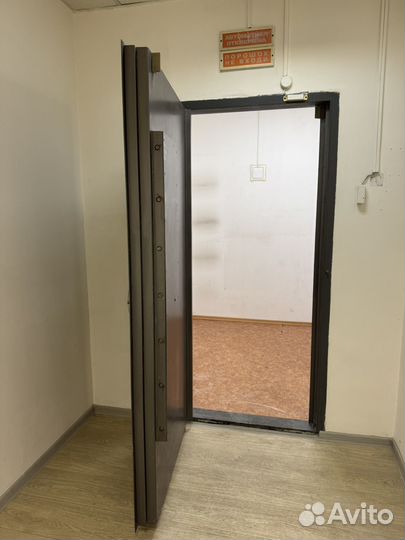 Дверь взломостойкая