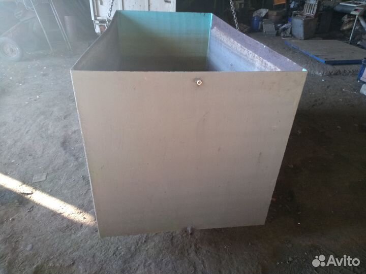 Бак для воды металлический