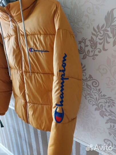 Куртка демисезонная женская