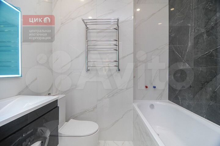 2-к. квартира, 65 м², 10/23 эт.