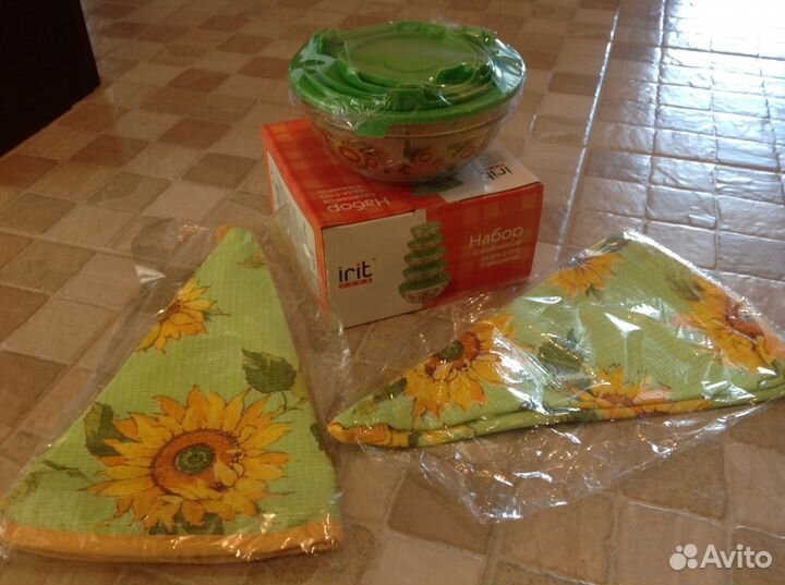 Набор для кухни полотенце, варежка, подставка