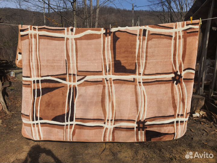 Два пушистых одеяла/покрывала/пледа, ш 240 и 160