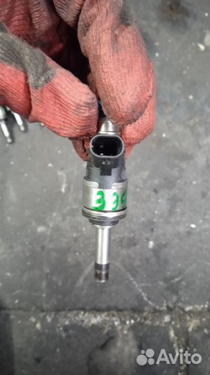 Форсунка топливная Ауди Audi A8 3,0 CRE