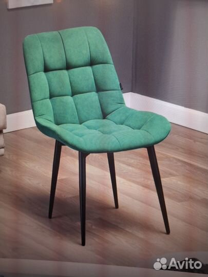 Продам новые стулья 2 штуки