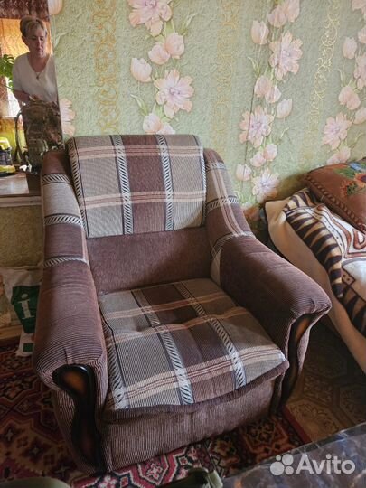 Диван с креслами