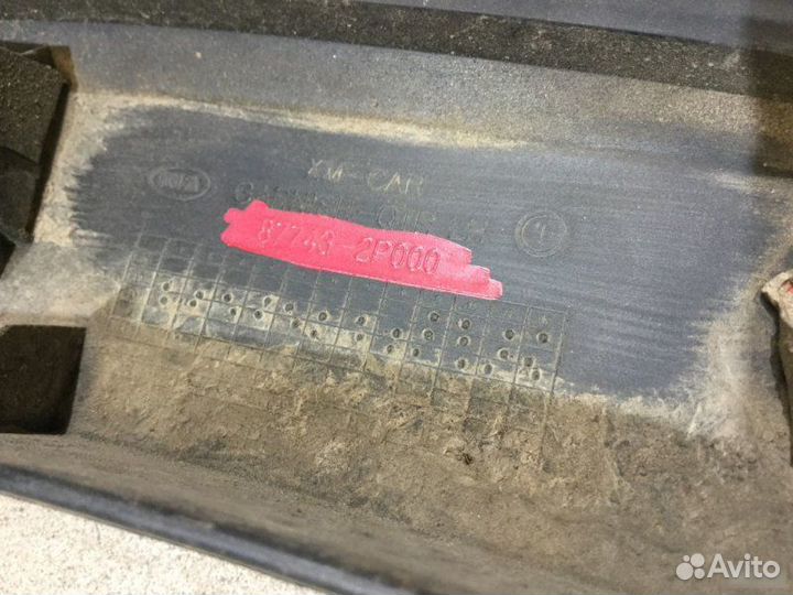 Накладка заднего крыла левого Kia Sorento После