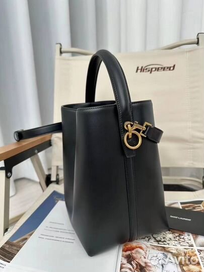 Сумка кожаная шопер Saint Laurent LE 37 Премиум