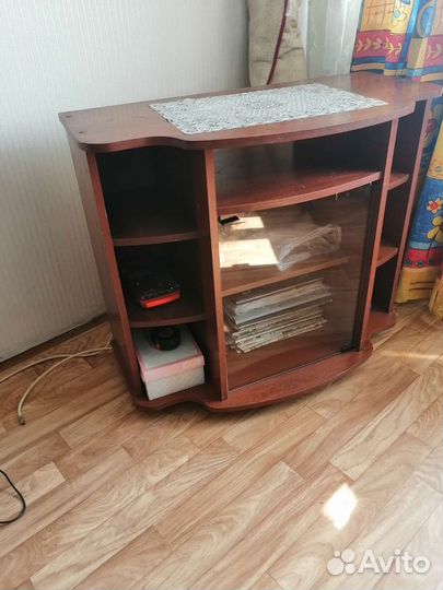 Тумба под телевизор