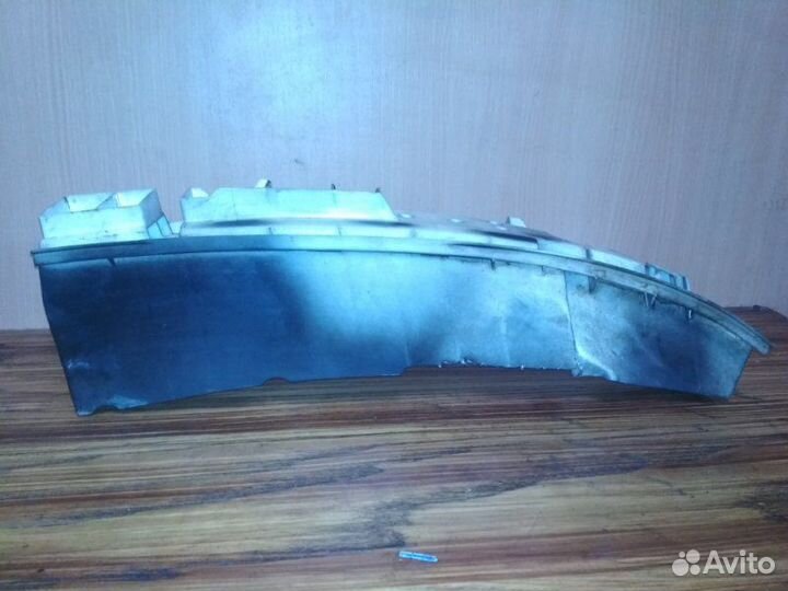 Усилитель бампера задний левый Renault Megane 1 BA