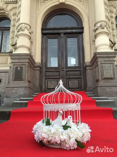 Белые голуби на свадьбу