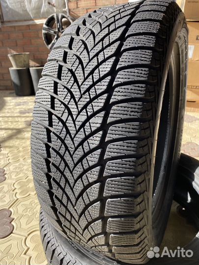 Goodyear UltraGrip Ice 2 245/50 R18