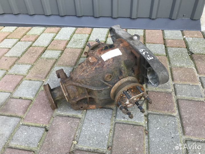 Задний редуктор на BMW E39 2.5 TDI