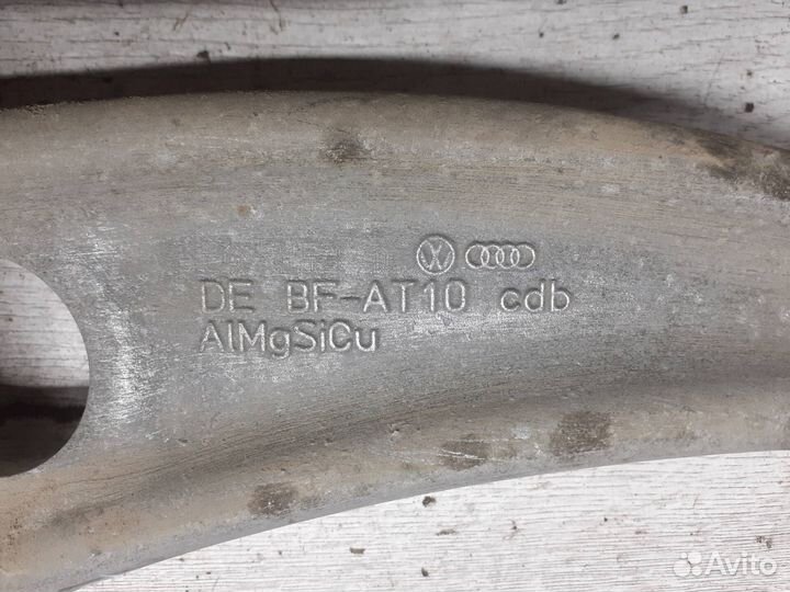 Рычаг передний левый VAG