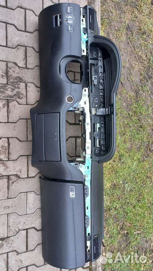 Торпеда кожаная мерседес w221