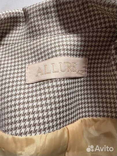 Пиджак женский 42 44