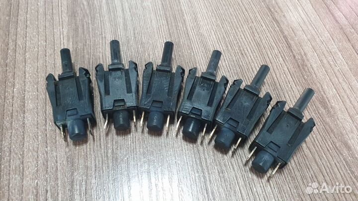 Концевик Mercedes-Benz A0015458714 W124 W126