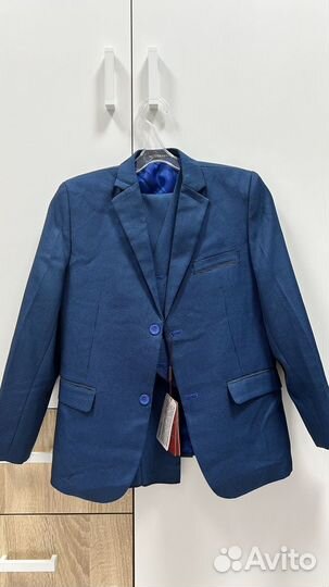 Костюм тройка на мальчика