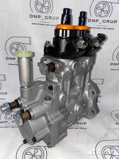 Топливный насос высокого давления Komatsu Komatsu