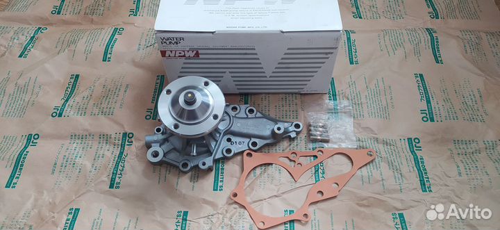 Помпа водяная NPW T136 2JZ-GTE VVTi (Japan)