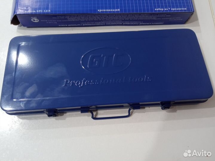 Уникальный торцовый шарнирно-трещеточный ключ