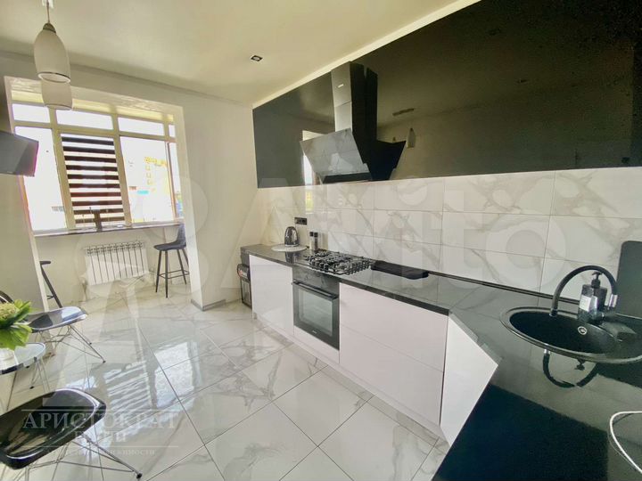 2-к. квартира, 61 м², 3/4 эт.