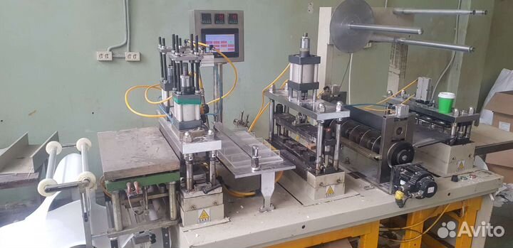 Оборудование по производству крышек для стаканов