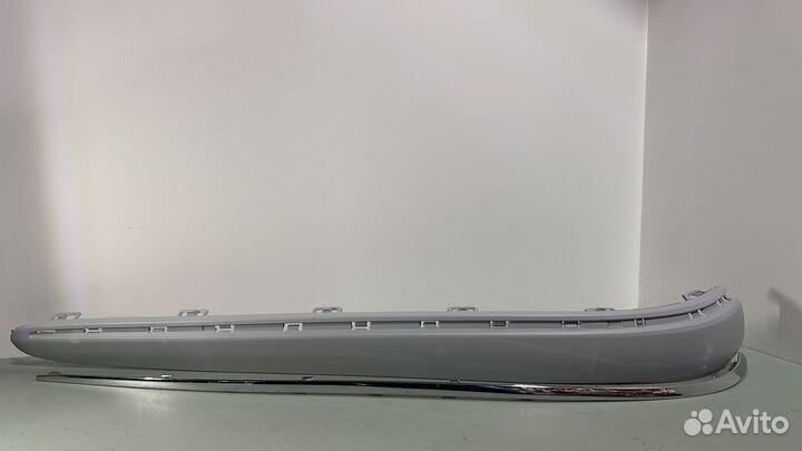 Молдинг заднего бампера Mercedes w211