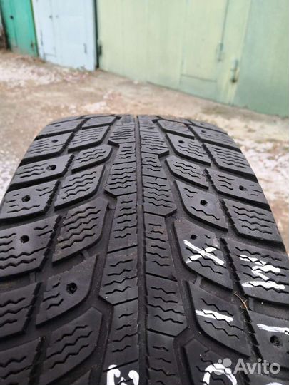Michelin X-Ice North 205/60 R16