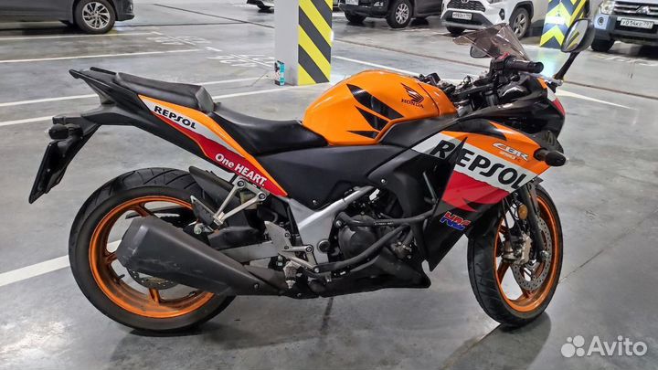 Мотоцикл Honda CBR 250R, ABS