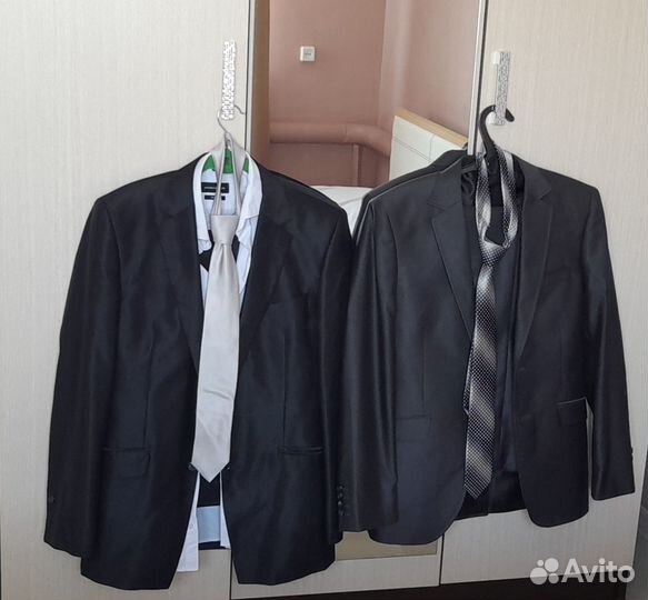 Костюм мужской