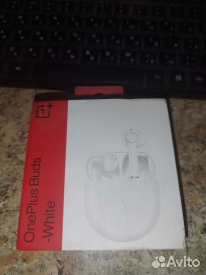 Oneplus buds white