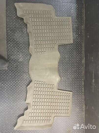 Прадо150, коврик