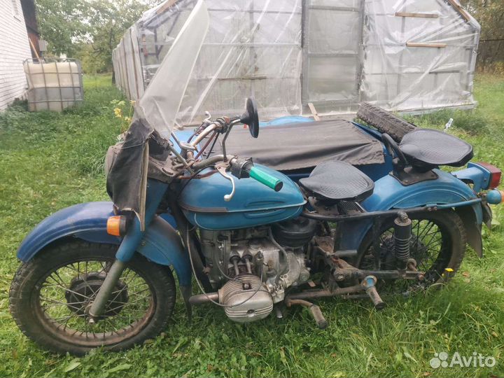 Мотоцикл Урал с коляской