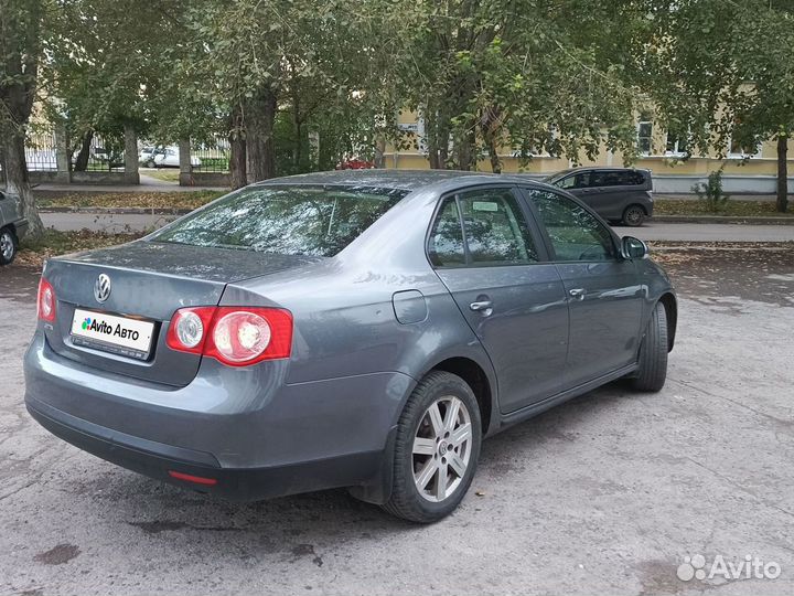 Volkswagen Jetta 1.6 МТ, 2009, 172 000 км