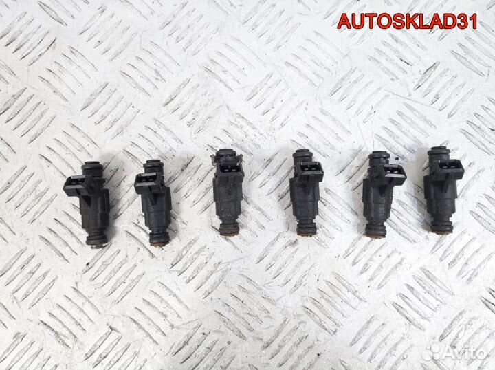 Форсунка топливная Mercedes Benz W210 A1120780049