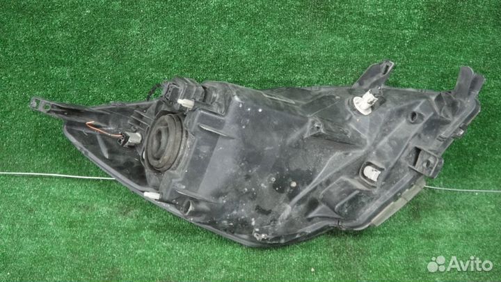 Фара E11 L 11.2010