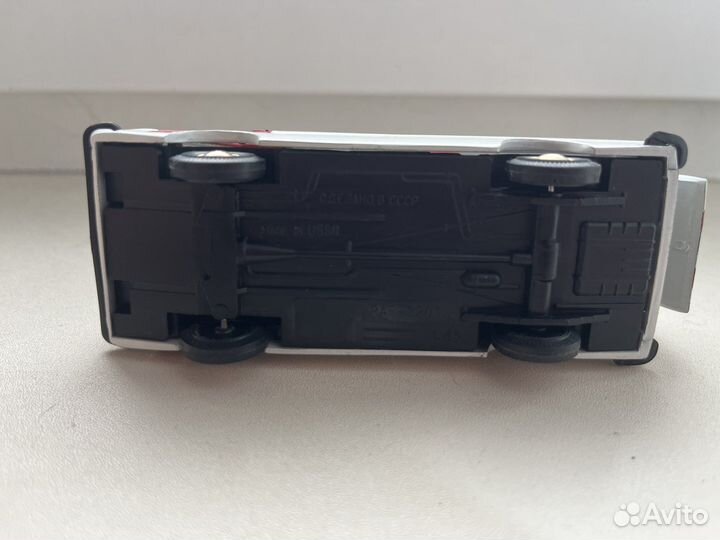 Раф 2203 скорая помощь 1:43 СССР