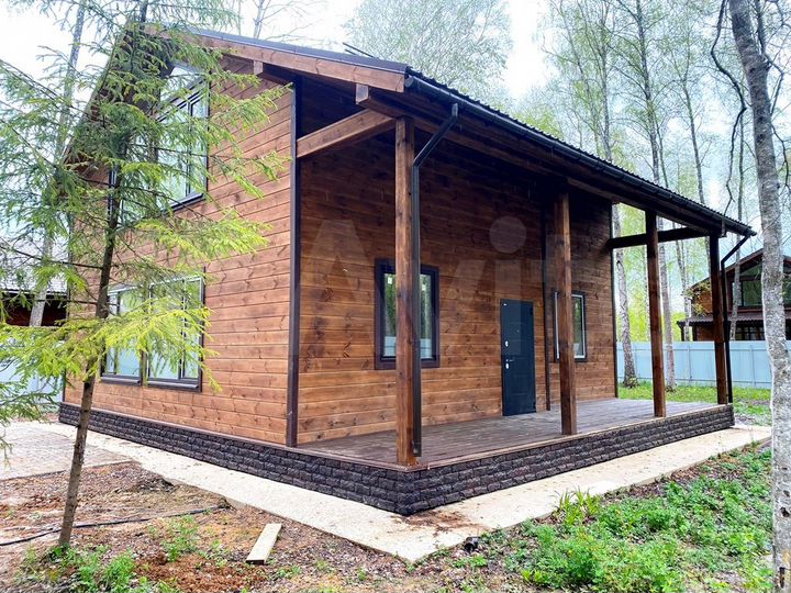 Дом 185 м² на участке 8,5 сот.