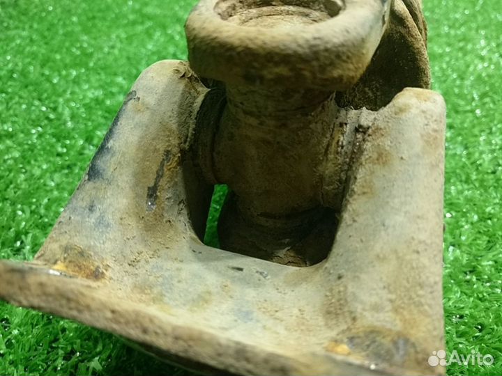 Кардан заднего моста Tribeca (05-14) б/у