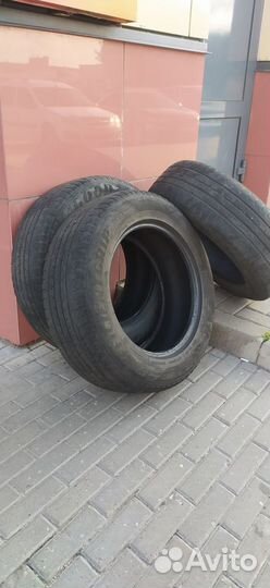 Goodyear EfficientGrip SUV 225/65 R17 102H