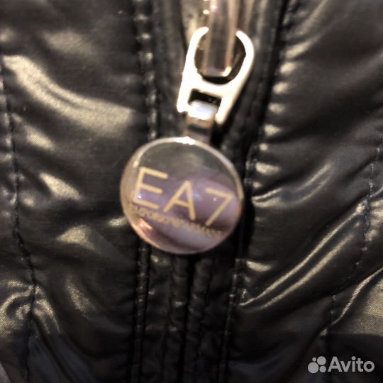 Куртка пуховик emporio armani ea7