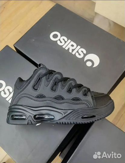 Osiris D3 black