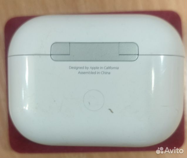 Кейс для наушников Apple AirPods Pro 2 A2190