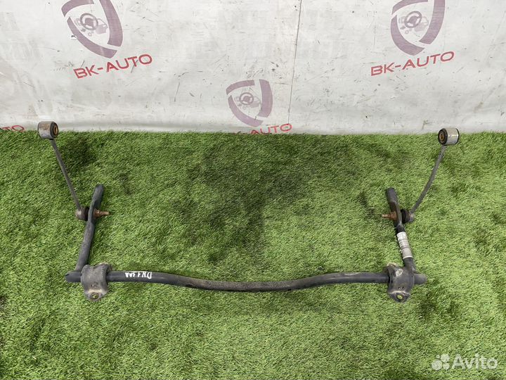 Задний стабилизатор Dodge Nitro 2011