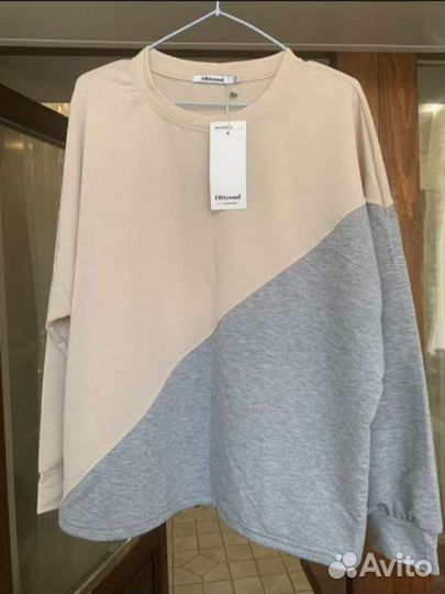 Новый женский спортивный костюм