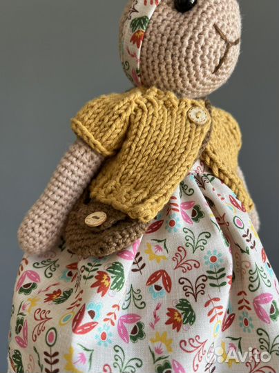 Вязаный зайка. Игрушка ручной работы