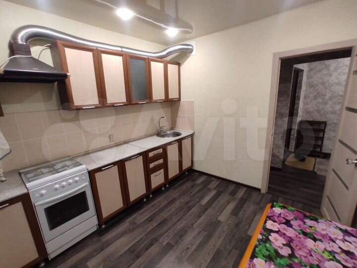 2-к. квартира, 58 м², 5/9 эт.