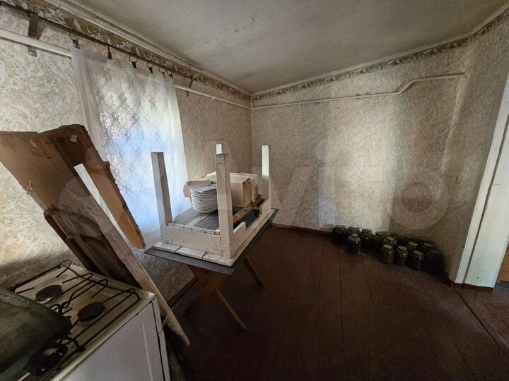 Дом 30 м² на участке 3,1 сот.